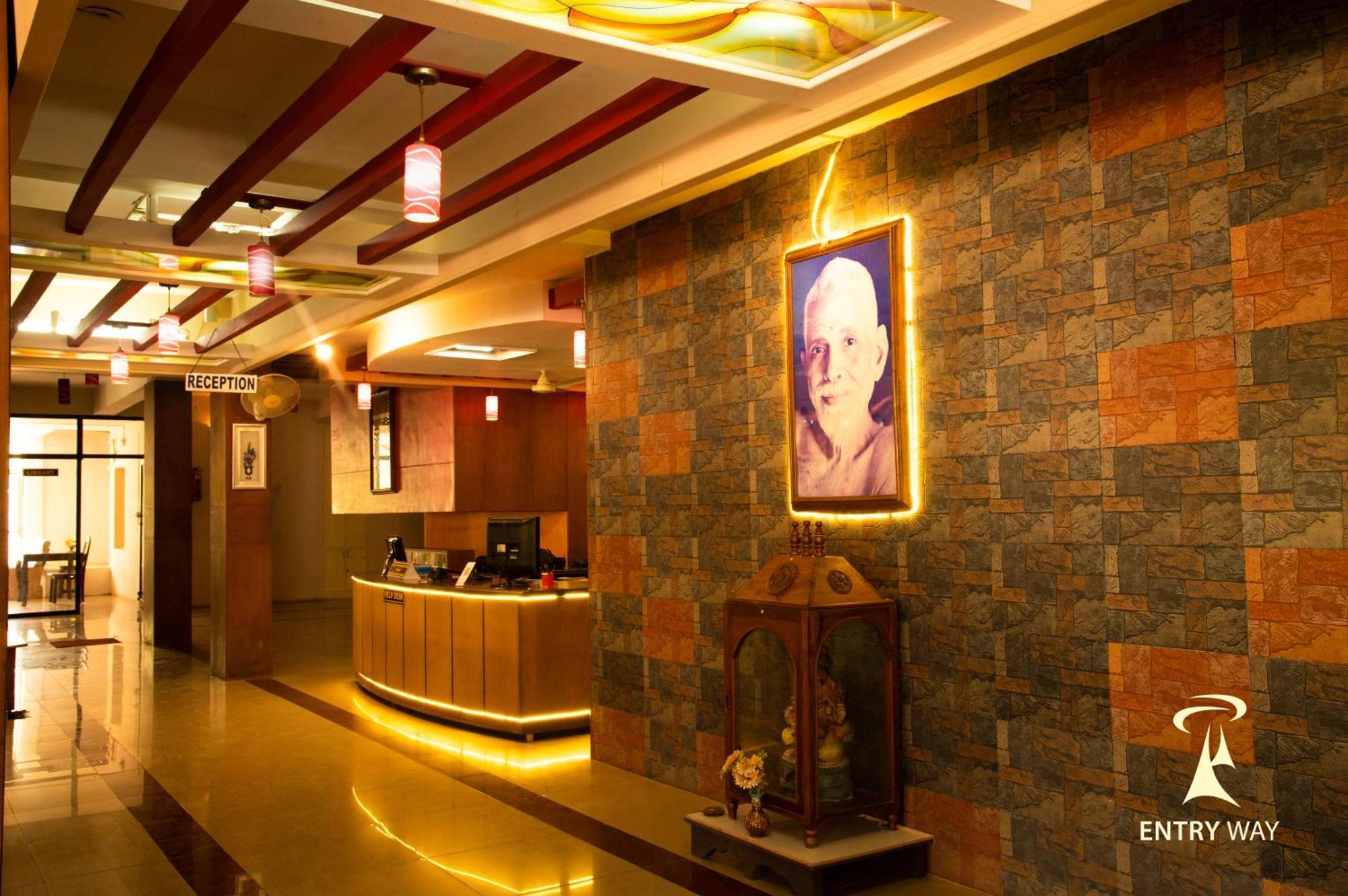 Ferienwohnung Ramana Towers Tiruvannāmalai Exterior foto