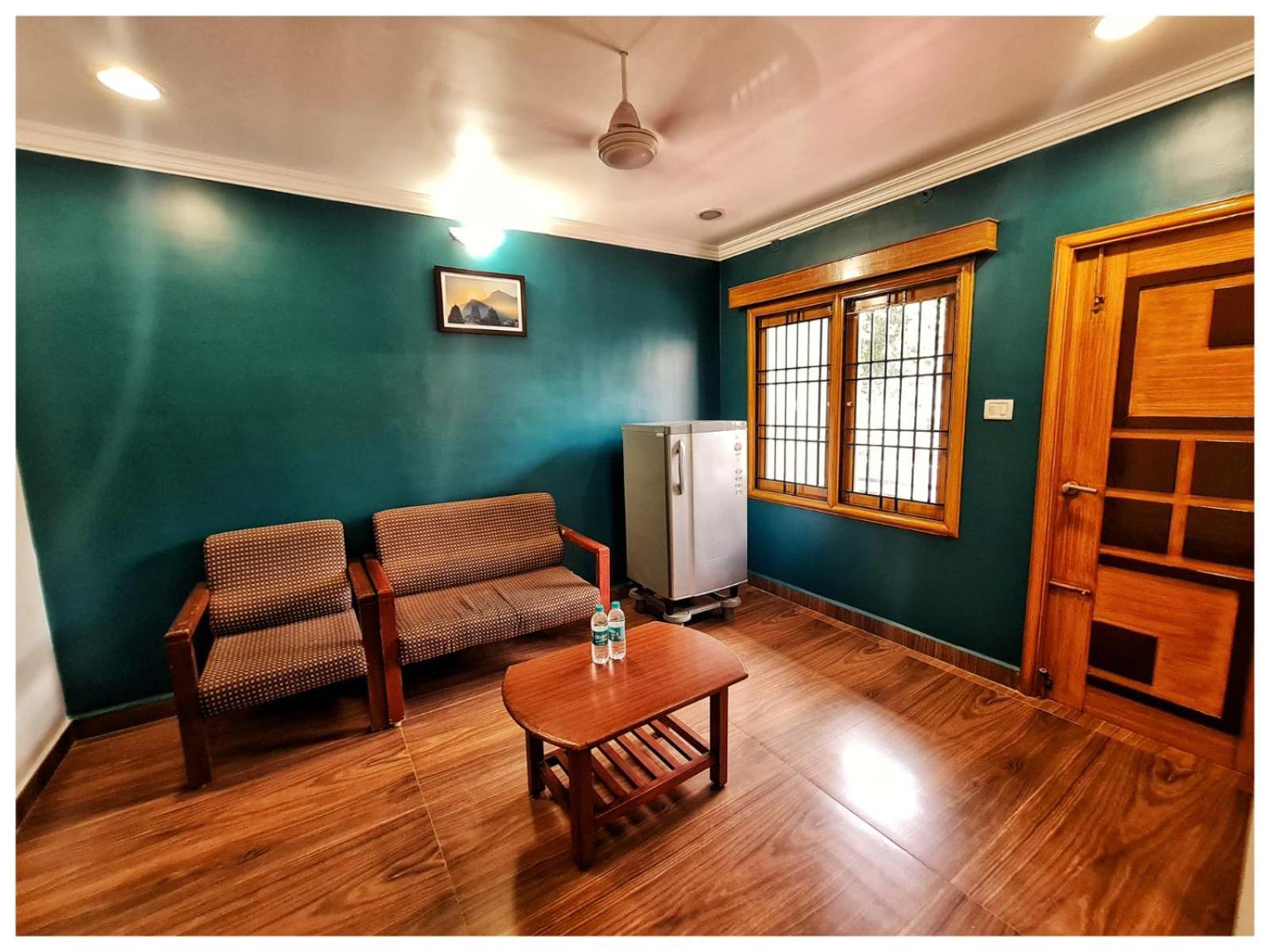 Ferienwohnung Ramana Towers Tiruvannāmalai Exterior foto